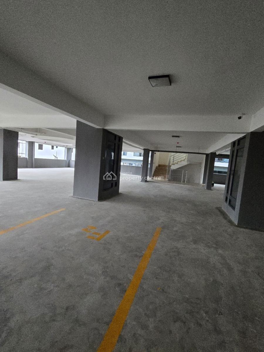 Spacious Luxury Luxury 3-bedroom Apartments with Premium Finishing, Lekki Phase 1, Lekki, Lagos, Block of Flats for Sale