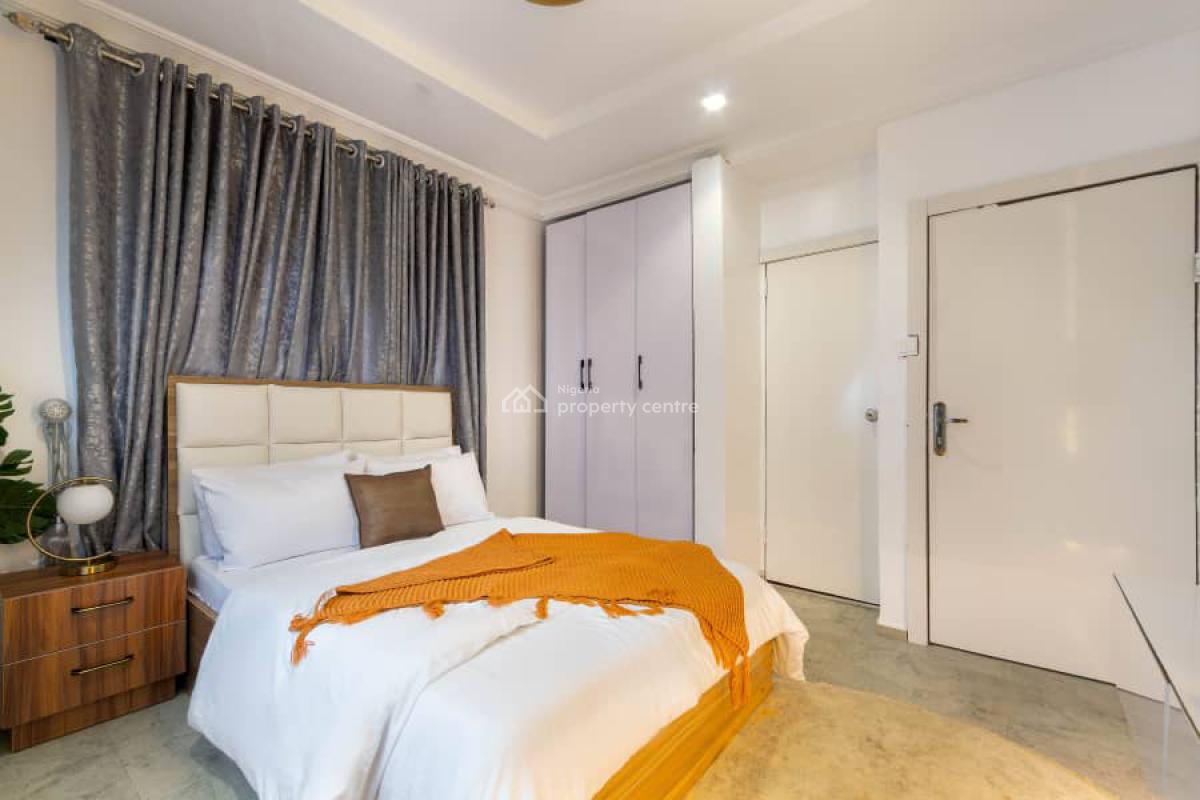 Fully Furnished 3bed Apartment, Off Admiralty Way, Lekki, Lagos, Flat / Apartment for Rent