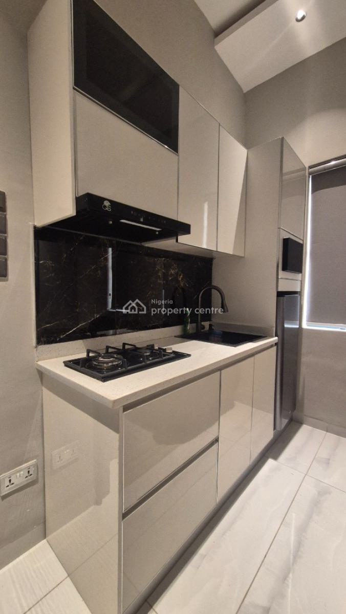 Luxurious 1 Bedroom Apartment with Elevator, for Your Best Experience, Off Issac John Street, Ikeja Gra, Ikeja, Lagos, Mini Flat (room and Parlour) Short Let