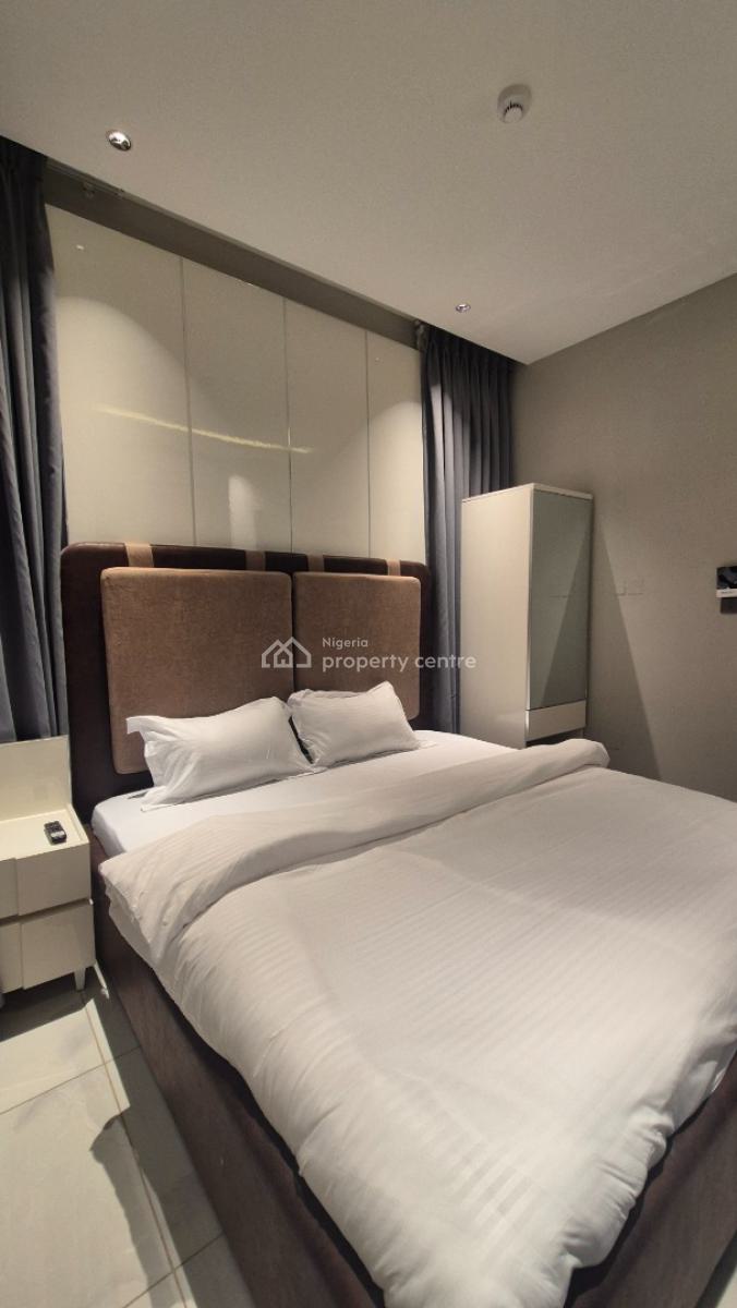 Luxurious 2 Bedroom Apartment with Elevator & Private Balcony, Off Sobo Arobiodun Street, Ikeja Gra, Ikeja, Lagos, Flat / Apartment Short Let