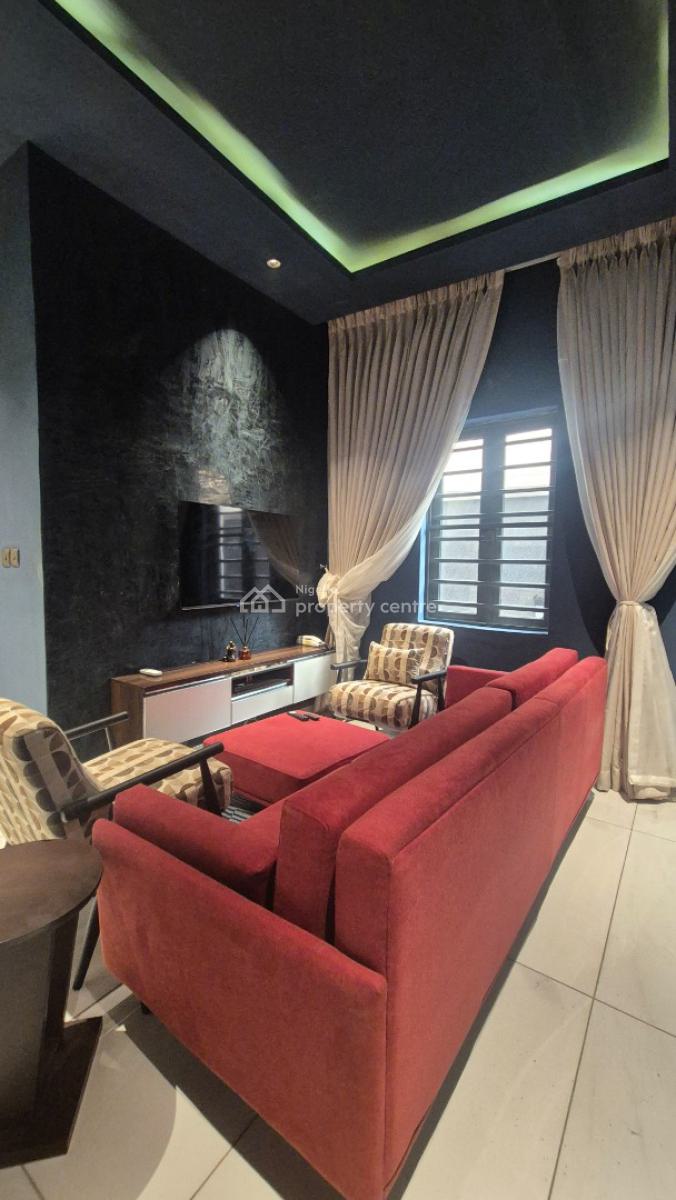 Luxurious 1 Bedroom Ground Floor Apartment for Your Best Experience, Off Issac John Street, Ikeja Gra, Ikeja, Lagos, Flat / Apartment Short Let