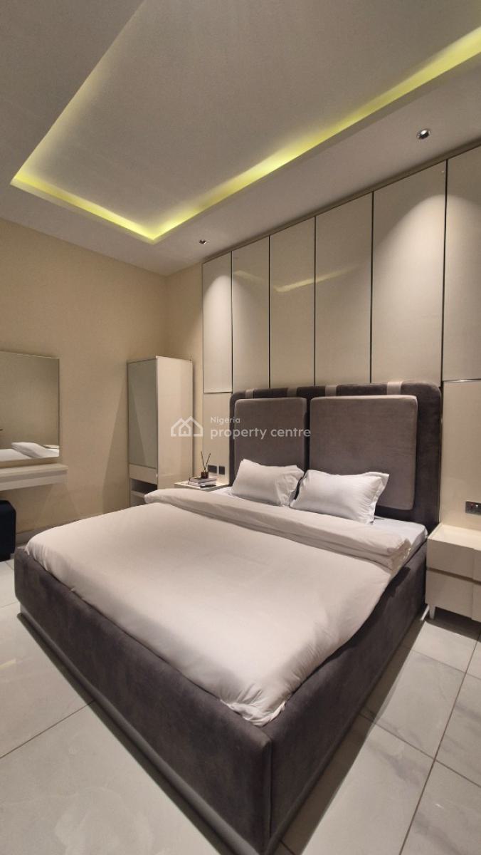 Luxurious 1 Bedroom Ground Floor Apartment for Your Best Experience, Off Issac John Street, Ikeja Gra, Ikeja, Lagos, Flat / Apartment Short Let