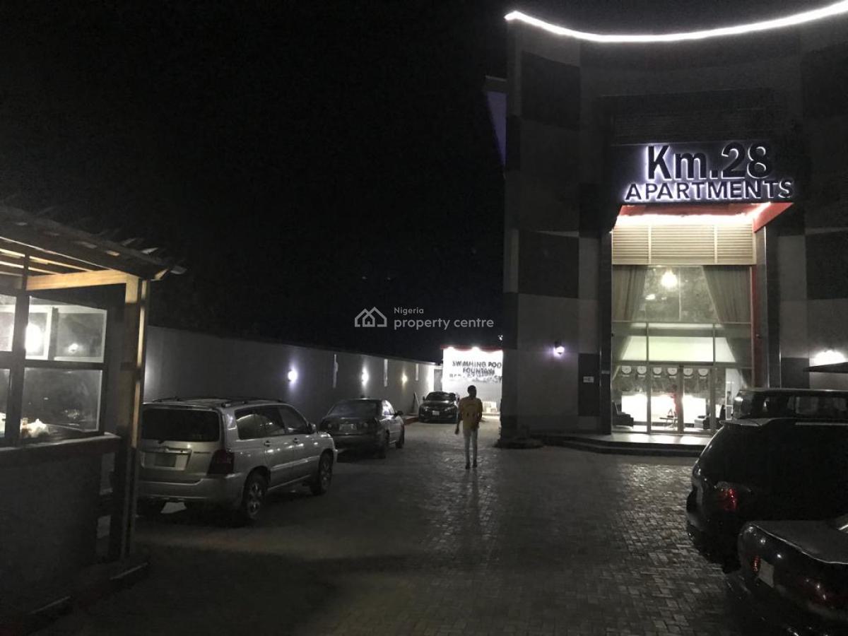 Apartments, Epe Express Way, Lekki, Lagos, Flat / Apartment for Sale