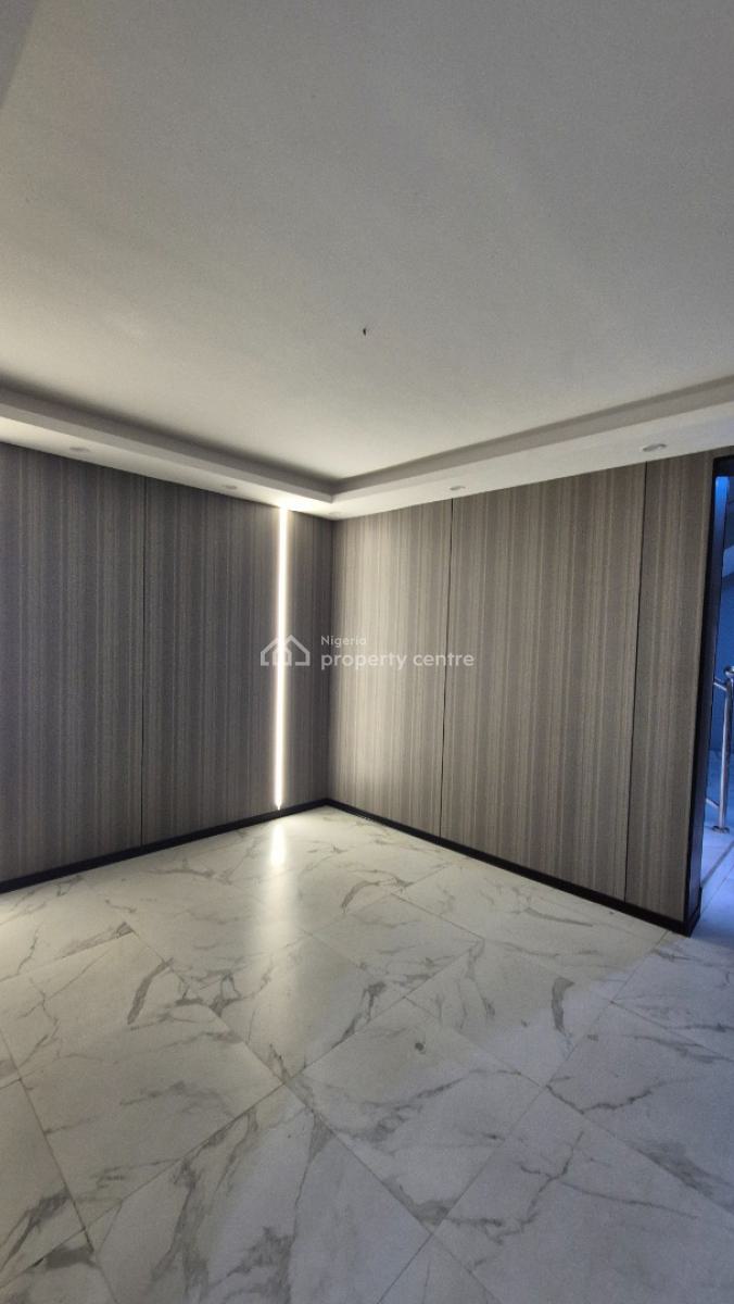 Top Luxurious & Spacious 1 Room Selcon Apartment with Private Balcony,, Off Issac John Street, Ikeja Gra, Ikeja, Lagos, Self Contain (single Rooms) Short Let