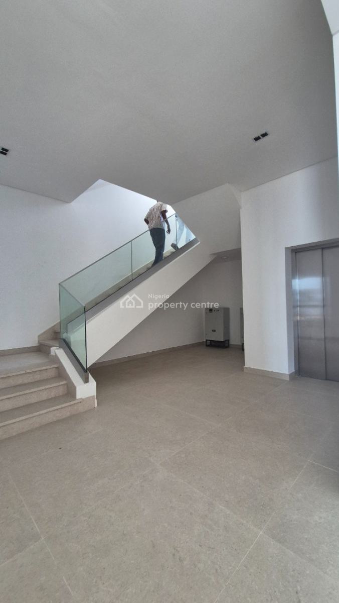 Luxurious Partly Furnished Water Front 6 Bedrooms Fully Detached Duplex, Banana Island, Ikoyi, Lagos, Detached Duplex for Sale