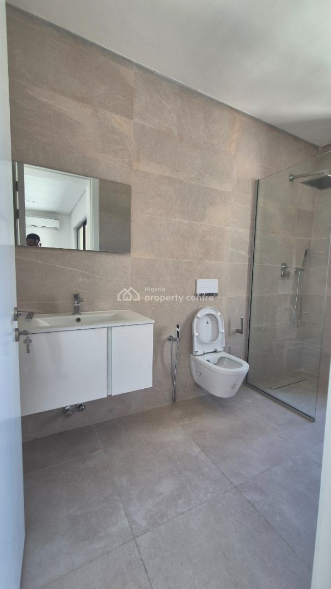 Luxurious Partly Furnished Water Front 6 Bedrooms Fully Detached Duplex, Banana Island, Ikoyi, Lagos, Detached Duplex for Sale