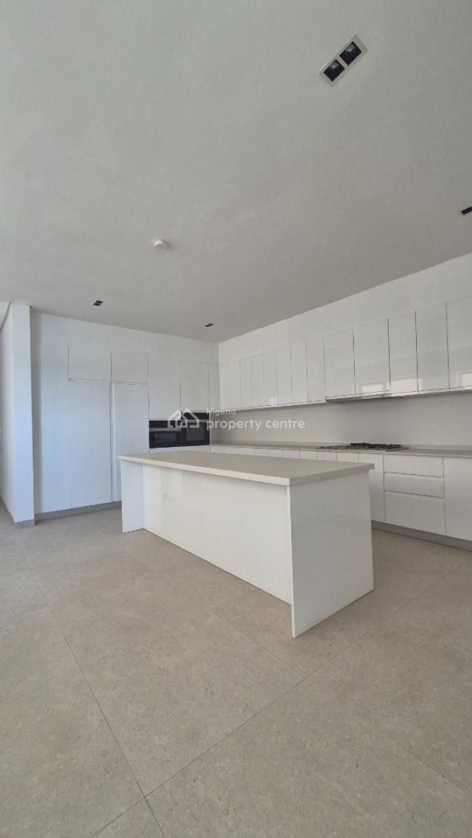 Luxurious Partly Furnished Water Front 6 Bedrooms Fully Detached Duplex, Banana Island, Ikoyi, Lagos, Detached Duplex for Sale