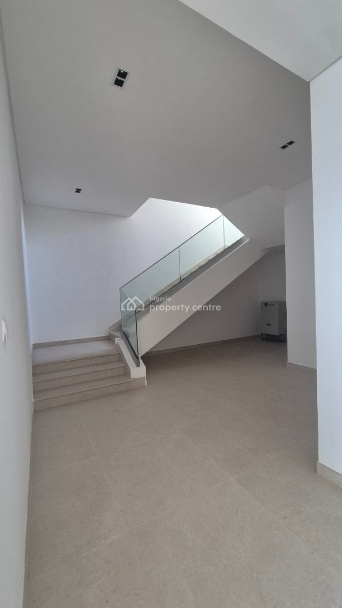 Luxurious Partly Furnished Water Front 6 Bedrooms Fully Detached Duplex, Banana Island, Ikoyi, Lagos, Detached Duplex for Sale