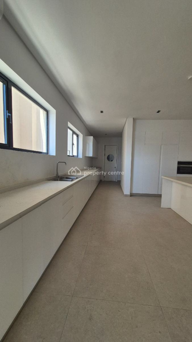 Luxurious Partly Furnished Water Front 6 Bedrooms Fully Detached Duplex, Banana Island, Ikoyi, Lagos, Detached Duplex for Sale