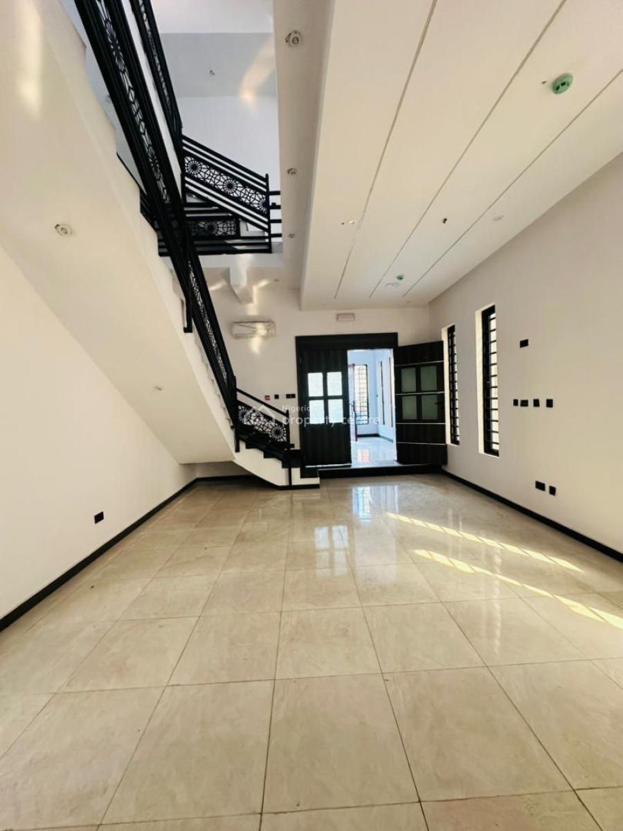 Stunningly 7 Bedrooms Fully Detached Duplex with Bq & Swimming Pool, Gra Phase 2, Magodo, Lagos, Detached Duplex for Sale