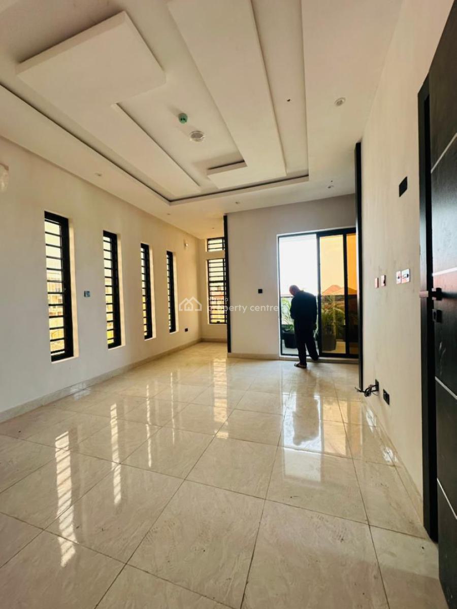 Stunningly 7 Bedrooms Fully Detached Duplex with Bq & Swimming Pool, Gra Phase 2, Magodo, Lagos, Detached Duplex for Sale