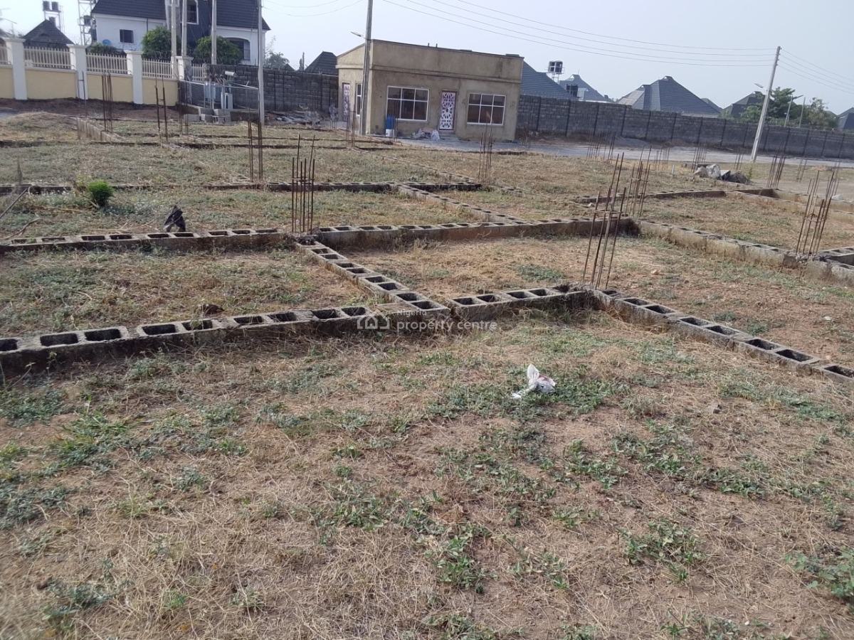 Distress 800sqm  Estate Land with a Dpc for a Fully Detached Duplex, Sungold Estate, Galadimawa, Abuja, Residential Land for Sale