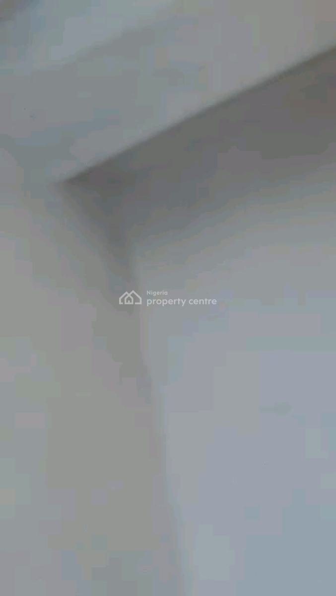 a Nice Shop, Jagunmolu Road, Bariga, Shomolu, Lagos, Shop for Rent