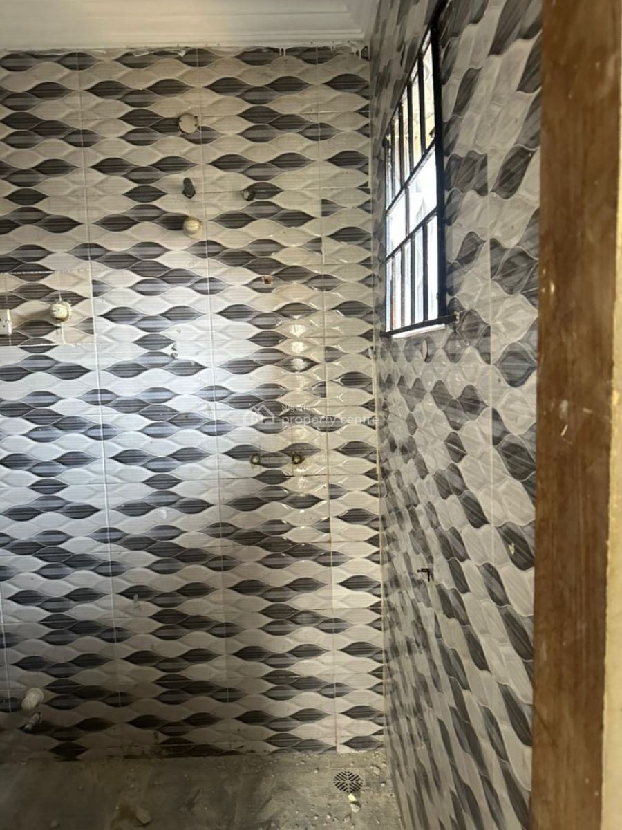 Two Bedrooms Flat, Ogombo, Ajah, Lagos, Flat / Apartment for Rent