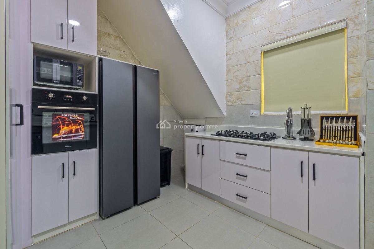 Luxury 4 Bedroom Penthouse with Pool, Ikoyi, Lagos, Flat / Apartment Short Let