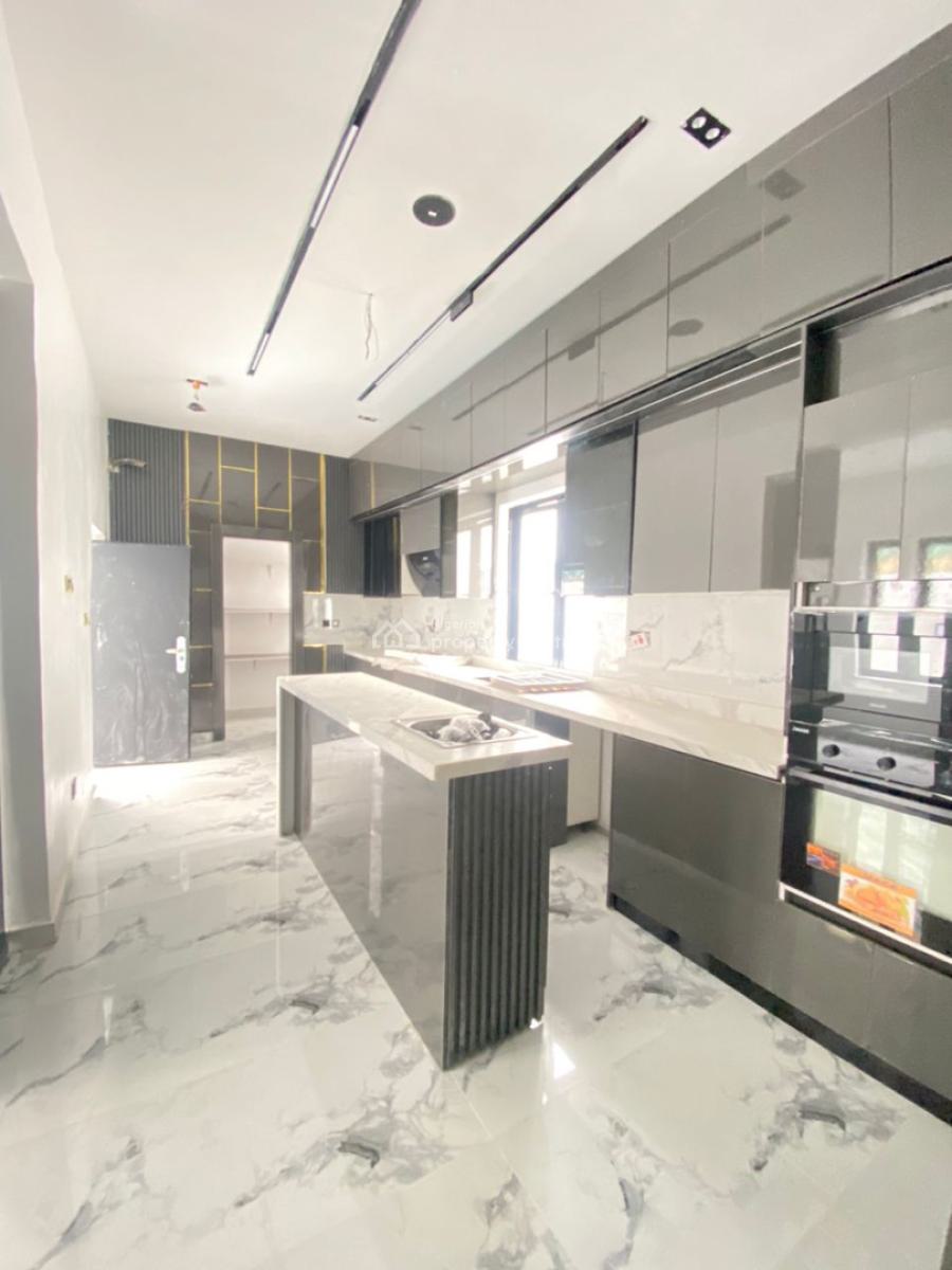 5 Bedroom Fully Detached Duplex with Bq, Pool, Ikota, Lekki, Lagos, Detached Duplex for Sale