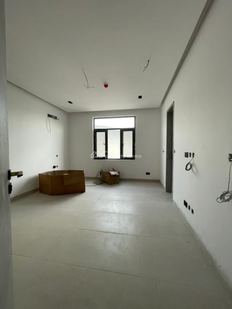 Sea View 3 Bedrooms Apartment with Rooftop Pool, Gym and Elevator, Lekki Phase 1, Lekki, Lagos, Block of Flats for Sale