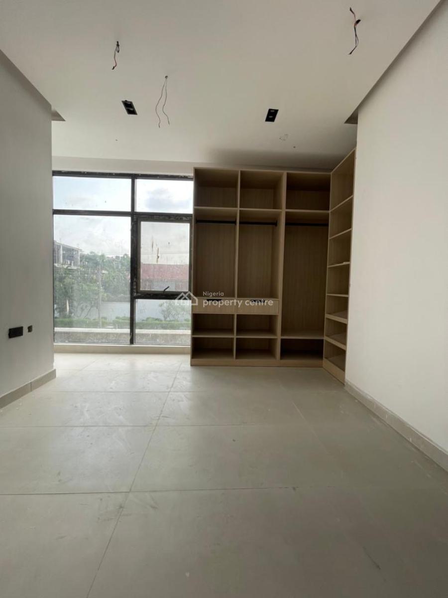 Sea View 3 Bedrooms Apartment with Rooftop Pool, Gym and Elevator, Lekki Phase 1, Lekki, Lagos, Block of Flats for Sale