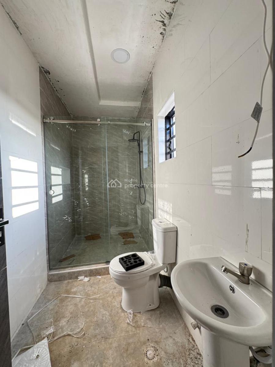 Beautifully Crafted 4 Bedroom Semi Detached Duplex Plus Bq, Gra Phase 1, Magodo, Lagos, Semi-detached Duplex for Sale