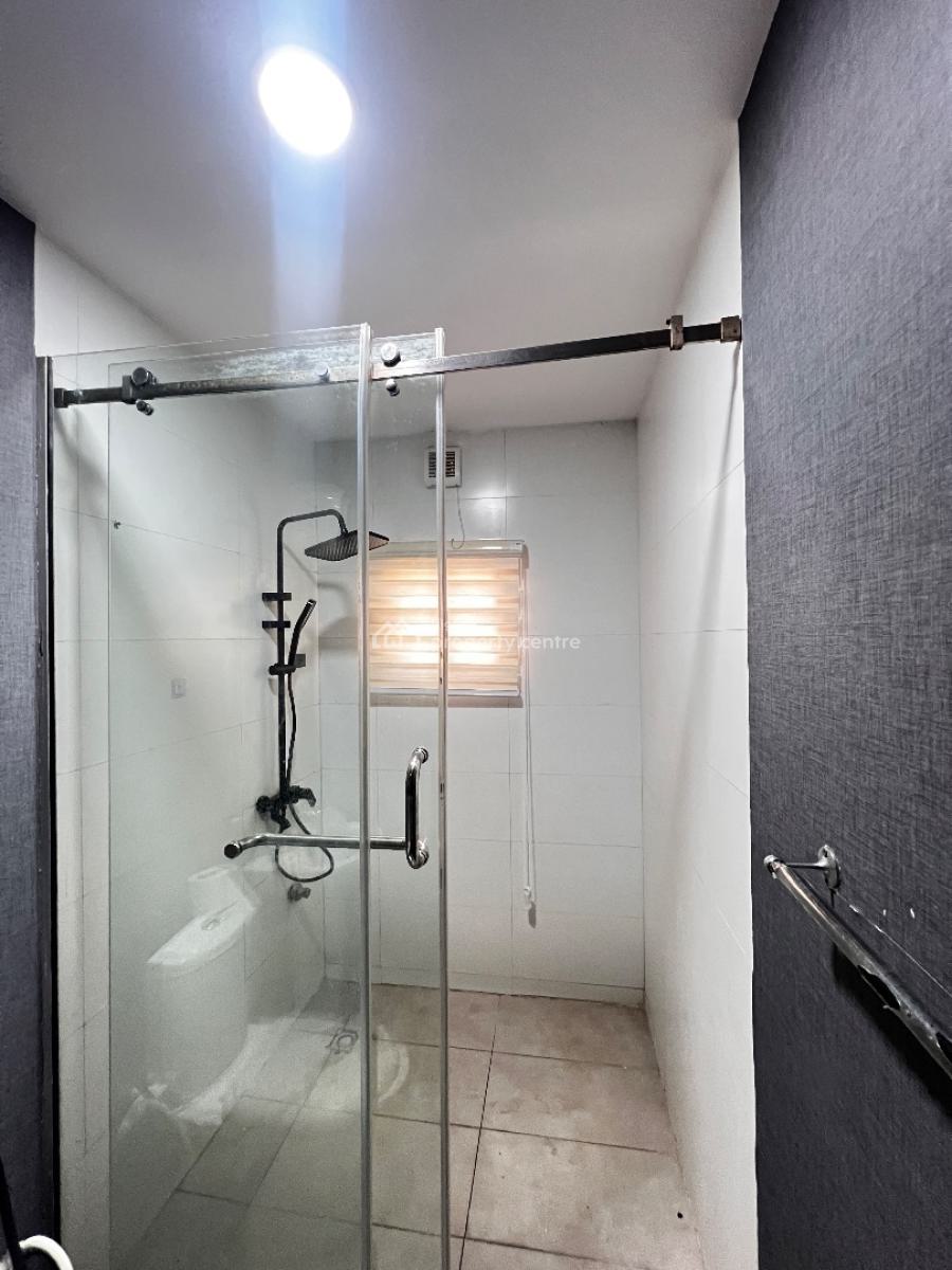 Luxury 3 Bedroom Apartment, Lekki Phase 1, Lekki, Lagos, Flat / Apartment Short Let