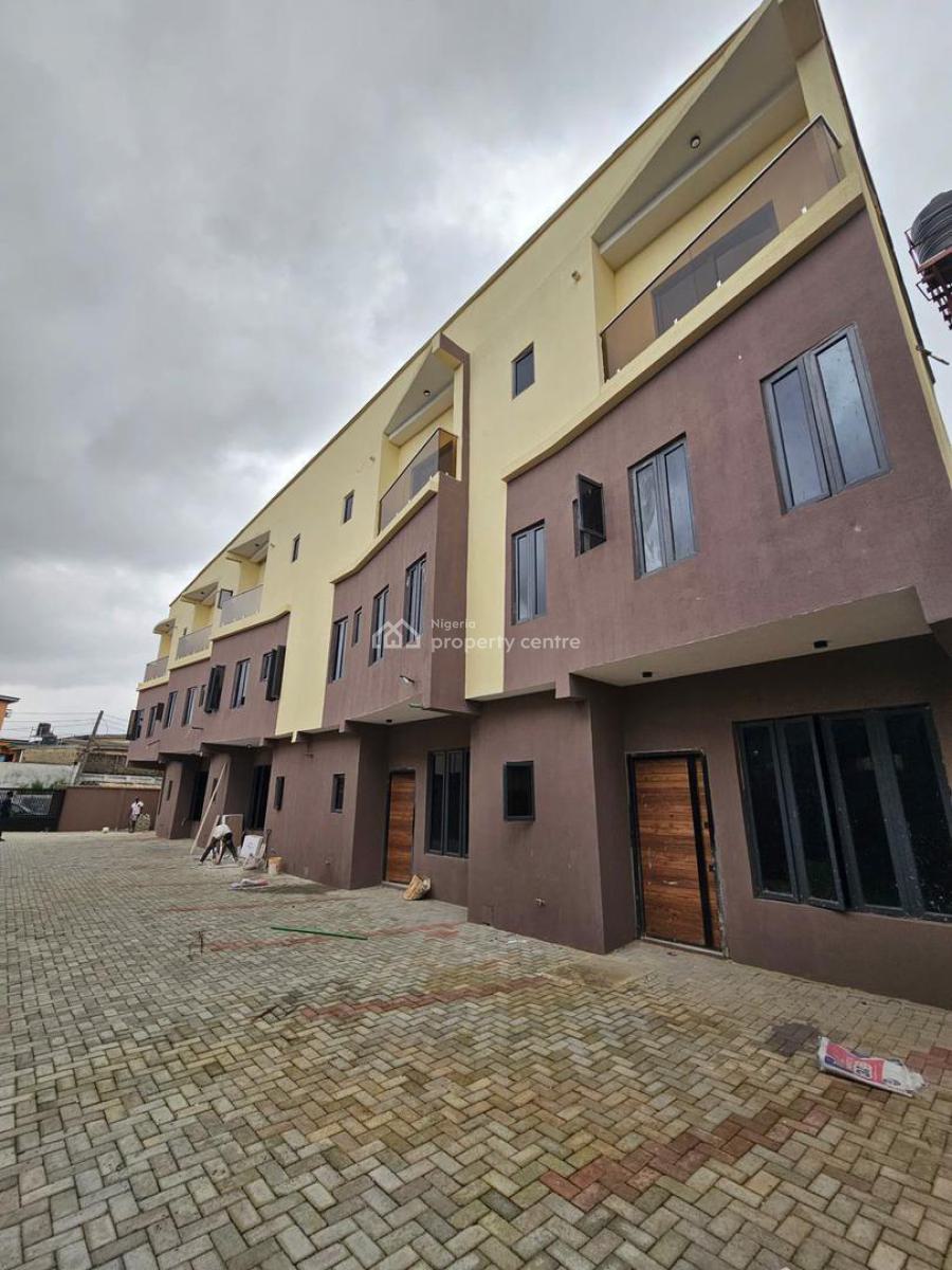 Magnificent & Standard 4 Bedroom Terrace Duplex Plus Bq, Gbagada, Lagos, Terraced Duplex for Sale
