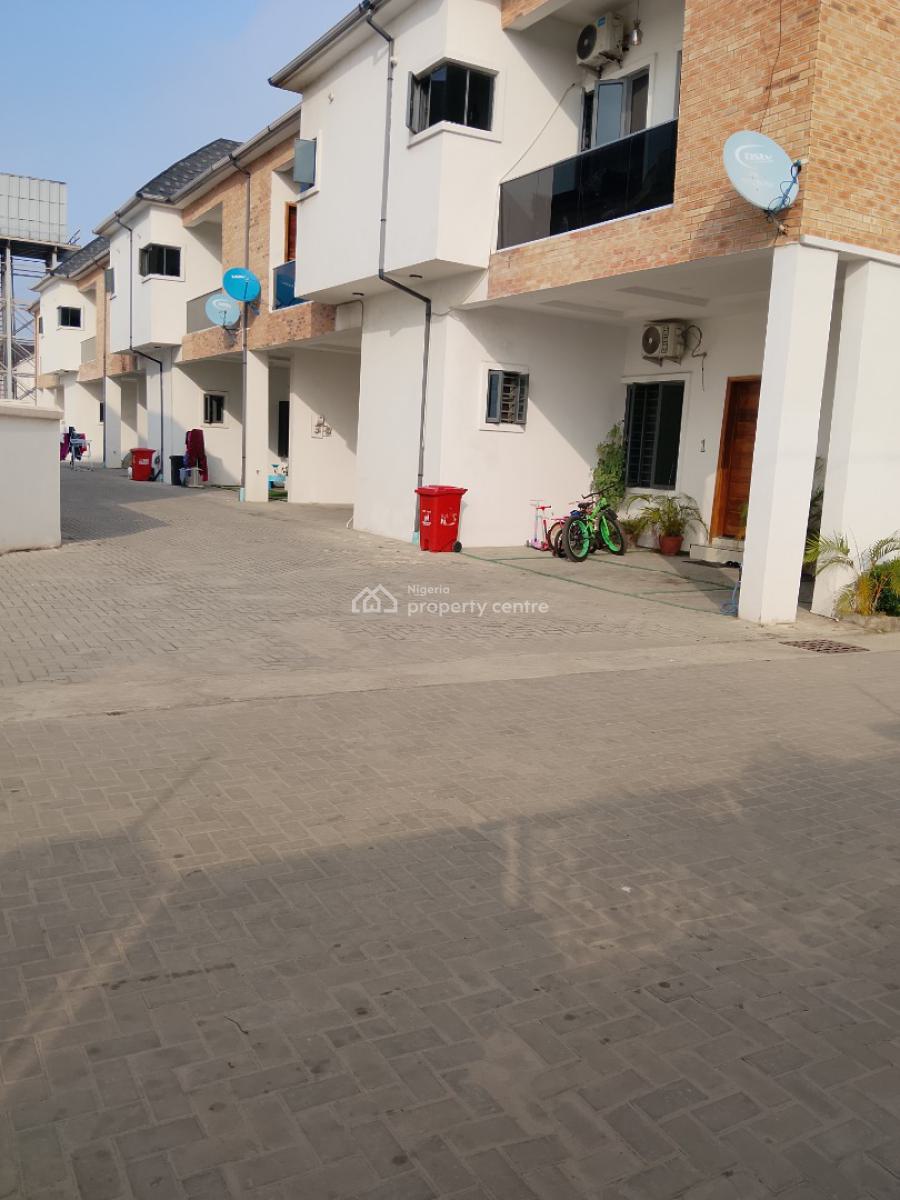 New 4 Bedrooms Terraced Duplex with Swimming Pool,gym, 24 Hours Power, Etc, Orchid Hotel Road, Lekki, Lagos, Terraced Duplex for Sale