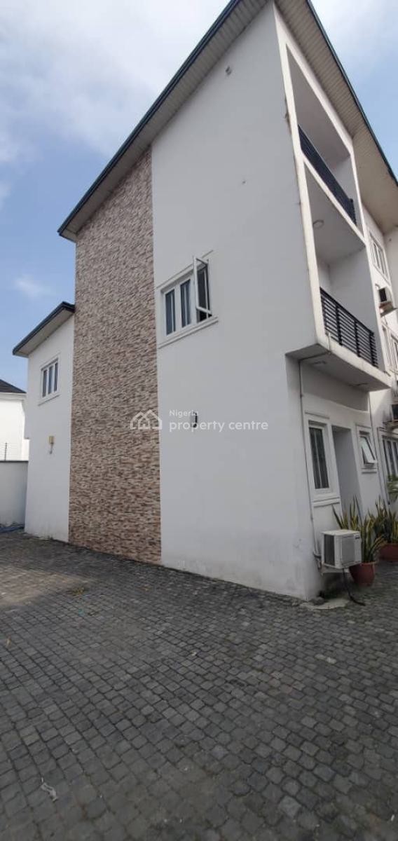 3 Bedrooms Terrace Duplex with a Bq, Lekki Phase 1, Lekki, Lagos, Terraced Duplex for Rent