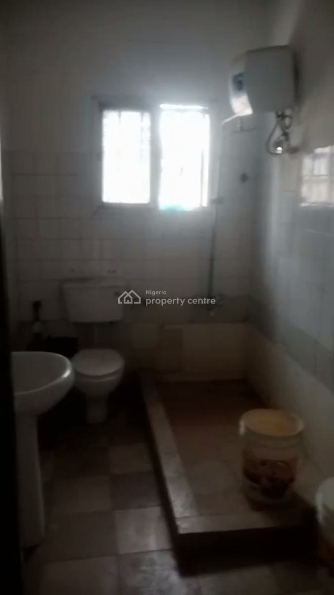 Extremely Spacious Ground Floor 2 Bedroom Apartment, Mende, Mende, Maryland, Lagos, Flat / Apartment for Rent