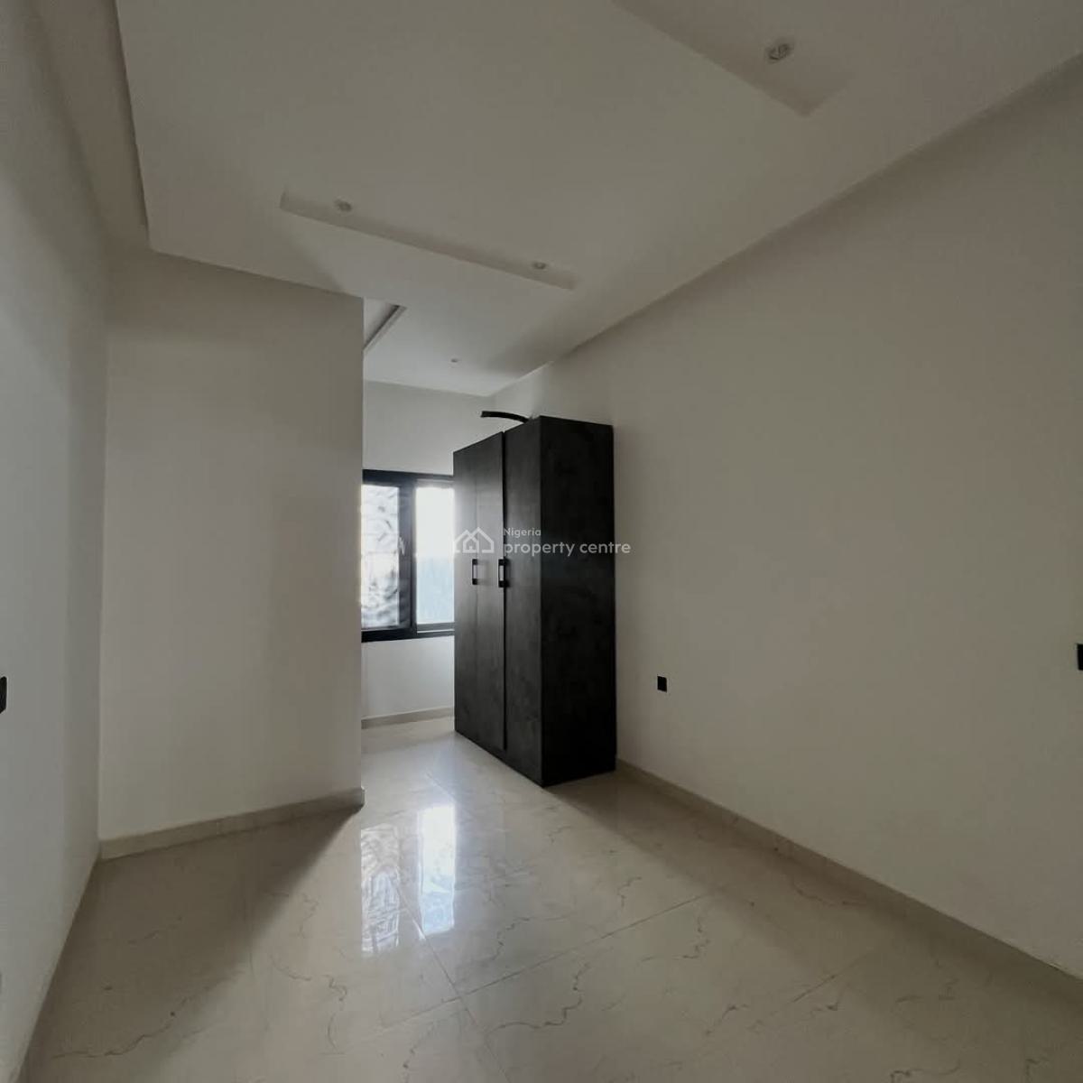 Tastefully Finished 3 Bedroom Apartment, Guzape District, Abuja, Flat / Apartment for Sale