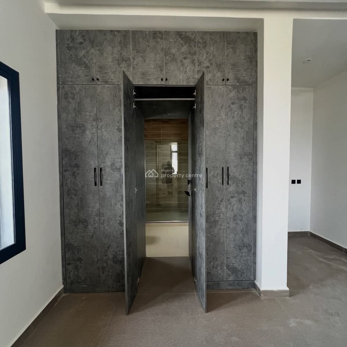 Tastefully Finished 3 Bedroom Apartment, Guzape District, Abuja, Flat / Apartment for Sale