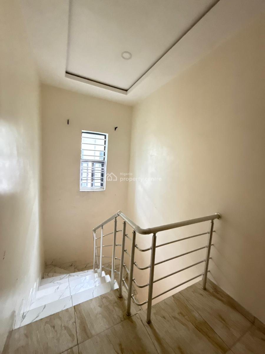 Well-maintained 4-bedroom Terrace Duplex, Lekki, Lagos, Terraced Duplex for Rent