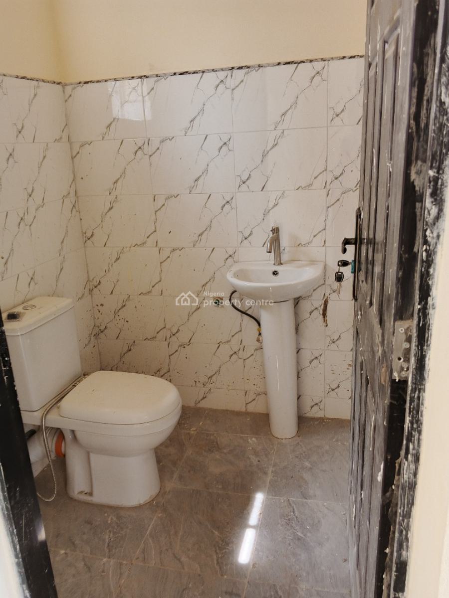 Shop and Office Space of 28sqm, Army Estate Brazil, Idu Industrial, Abuja, Plaza / Complex / Mall for Rent