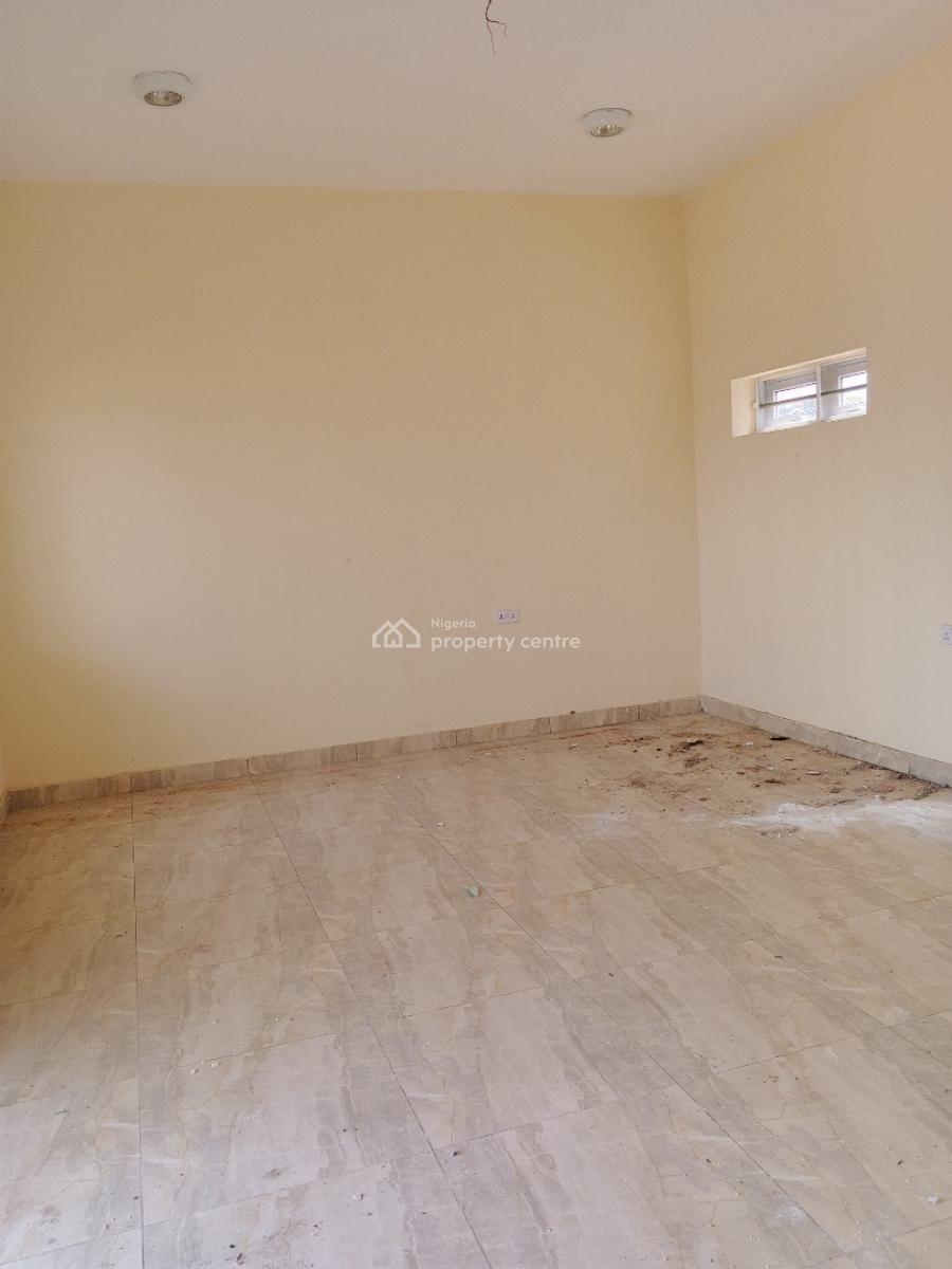 Shop and Office Space of 28sqm, Army Estate Brazil, Idu Industrial, Abuja, Plaza / Complex / Mall for Rent