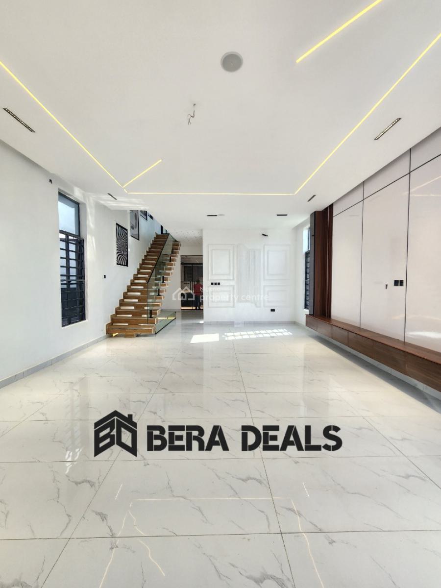 5 Bedroom Fully Detached House with Bq, Ikota, Lekki, Lagos, Detached Duplex for Sale