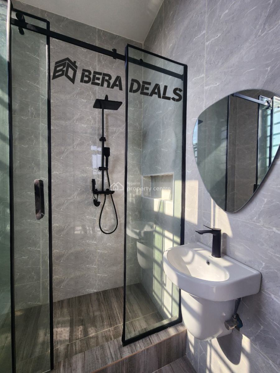 5 Bedroom Fully Detached House with Bq, Ikota, Lekki, Lagos, Detached Duplex for Sale