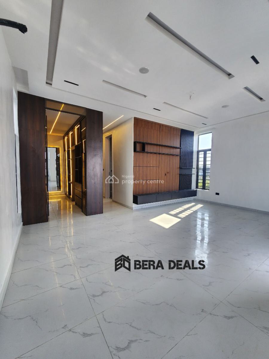 5 Bedroom Fully Detached House with Bq, Ikota, Lekki, Lagos, Detached Duplex for Sale
