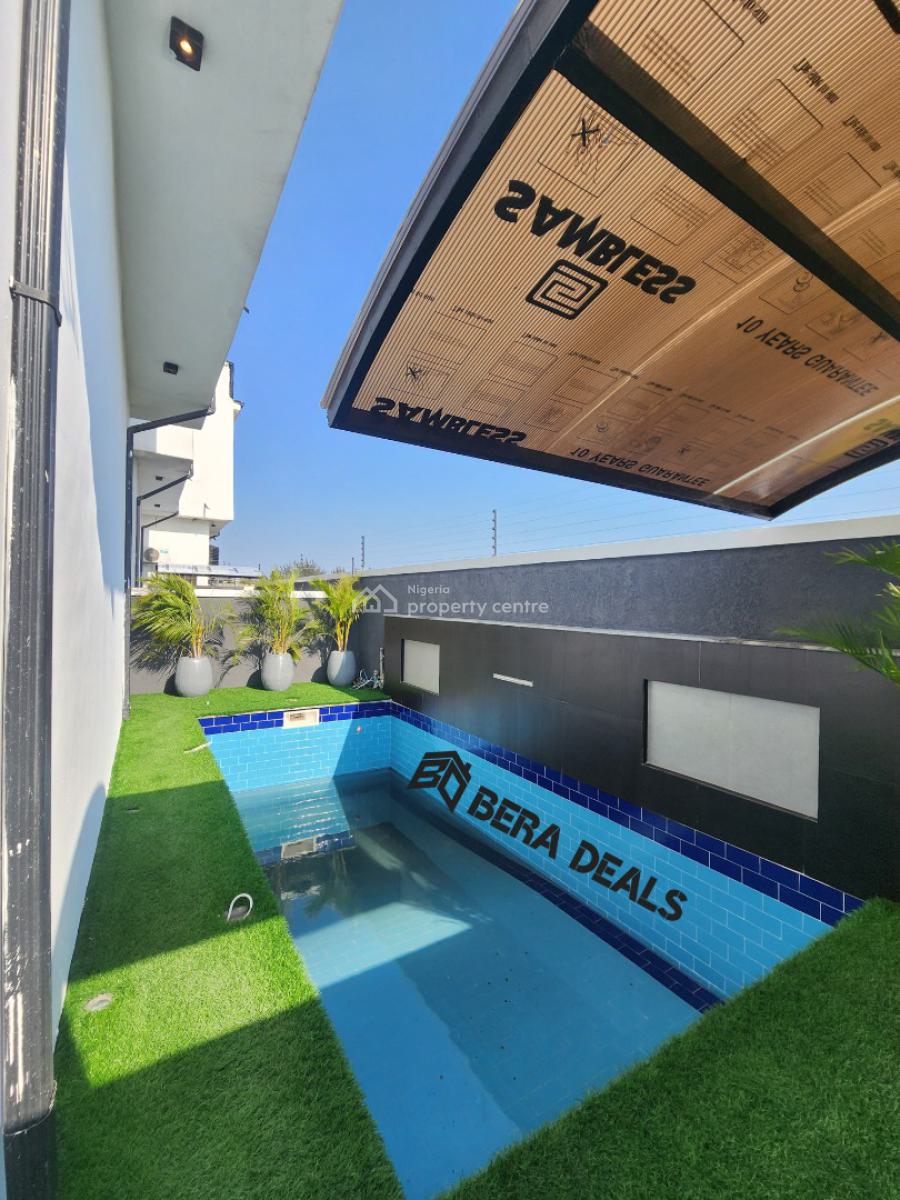 5 Bedroom Fully Detached House with Bq, Ikota, Lekki, Lagos, Detached Duplex for Sale