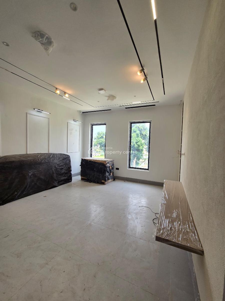 Lovely 4 Bedroom Terrace Duplex with 2 Bqs,elevator,pool, Ikoyi, Lagos, House for Sale