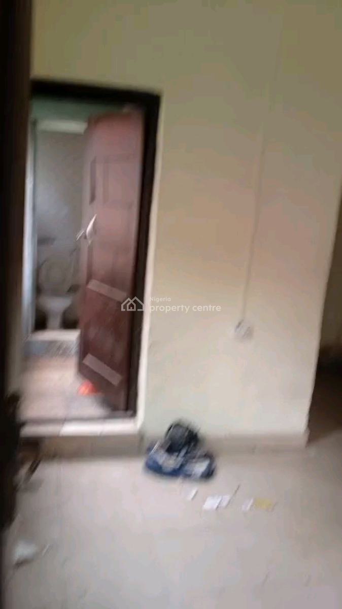 Mini Flat with Separate Balcony, Prepaid Meter, Ebute Metta West, Yaba, Lagos, Mini Flat (room and Parlour) for Rent