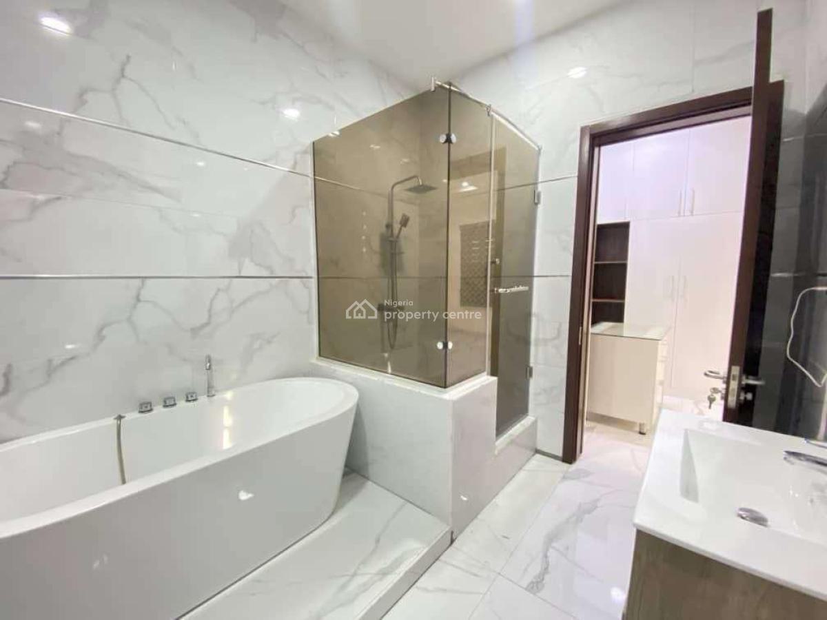 Luxury 5 Bedrooms Fully Detached House, Chevron Drive, Lekki, Lagos, Detached Duplex for Rent