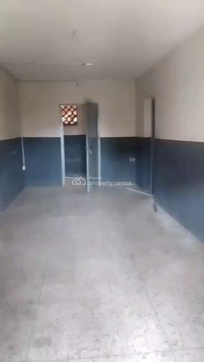 3-bedroom Office Space, Off Toyin Street, Ikeja, Lagos, Office Space for Rent
