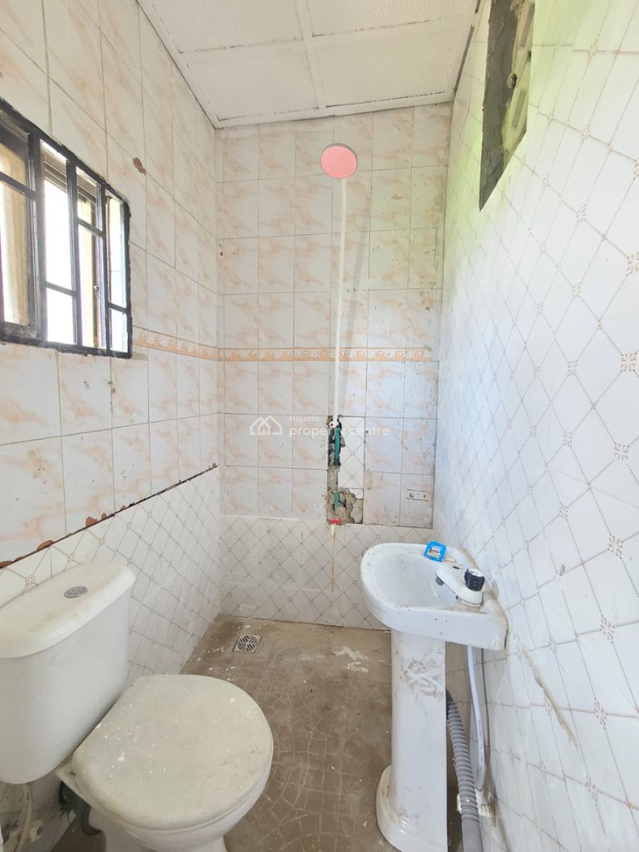 Luxurious 2 Bedroom Apartment, Thomas Estate, Ajah, Lagos, Flat / Apartment for Rent