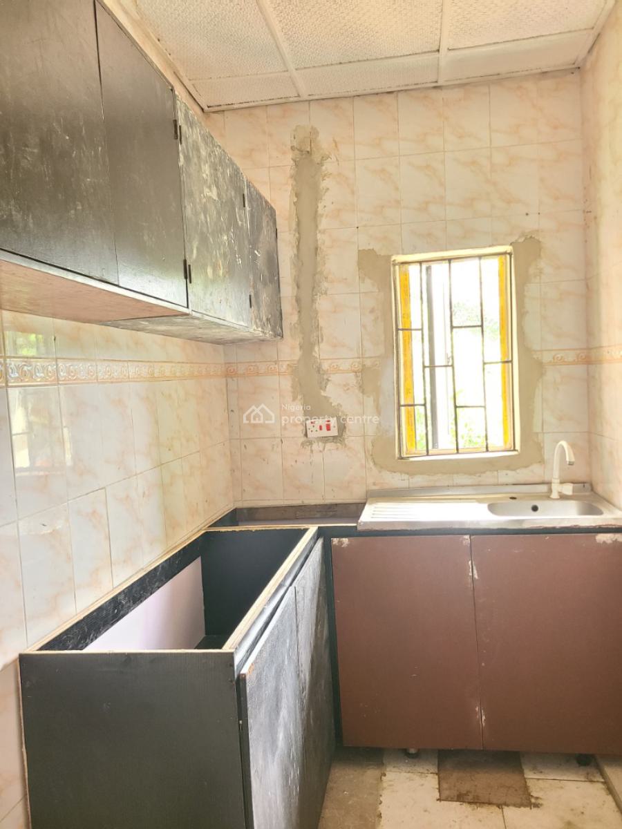 Luxurious 2 Bedroom Apartment, Thomas Estate, Ajah, Lagos, Flat / Apartment for Rent