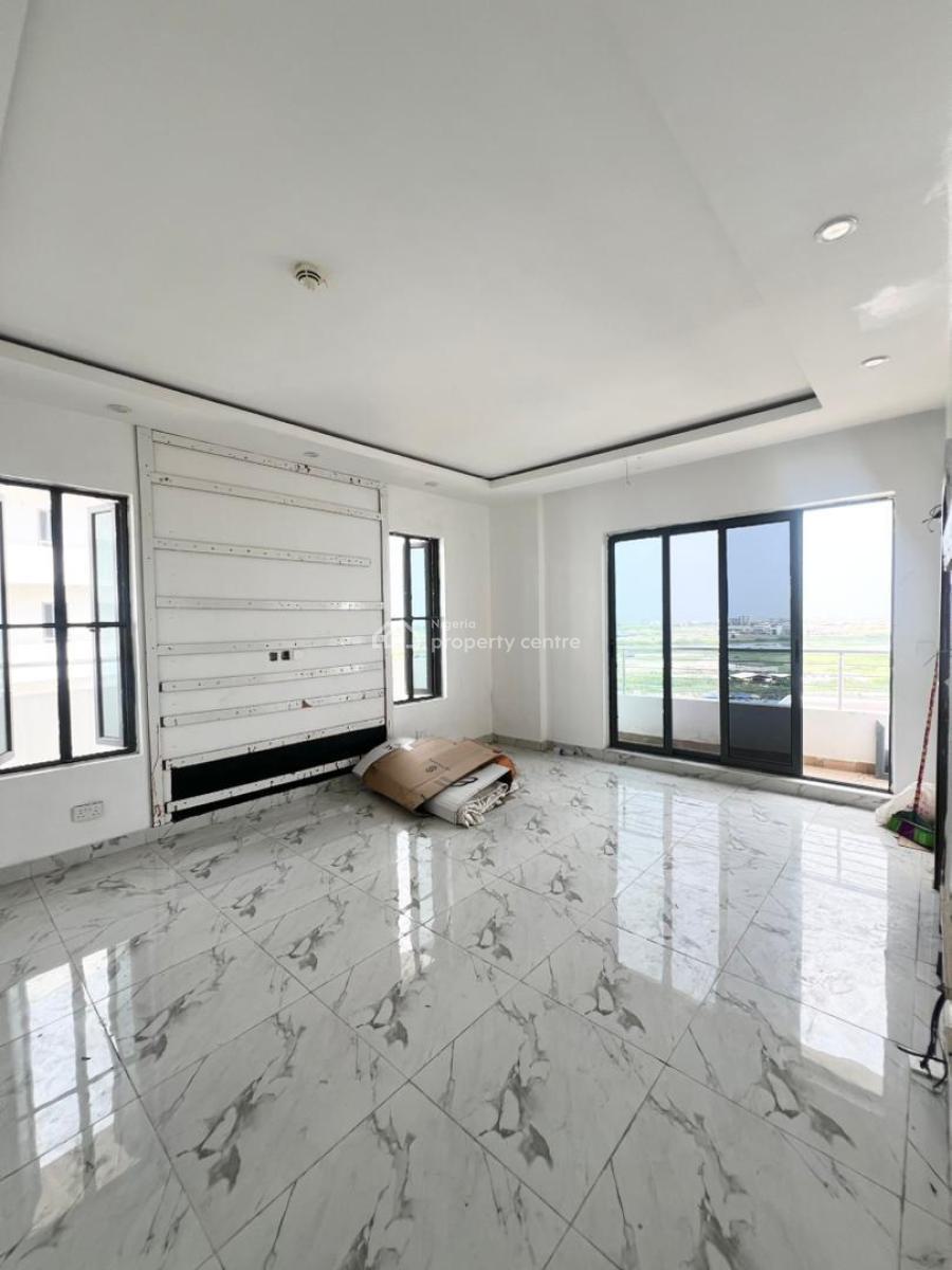 3 Bedrooms Apartments, Lekki Phase 1, Lekki, Lagos, Flat / Apartment for Sale