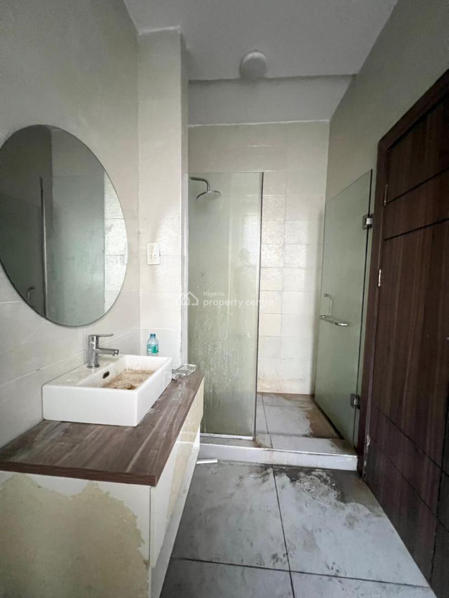3 Bedrooms Apartments, Lekki Phase 1, Lekki, Lagos, Flat / Apartment for Sale