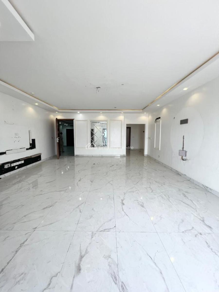 3 Bedrooms Apartments, Lekki Phase 1, Lekki, Lagos, Flat / Apartment for Sale