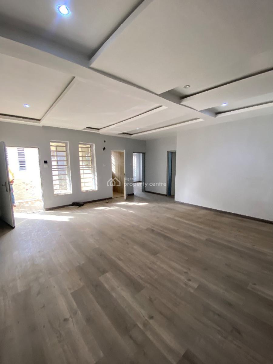 Standard 2 Bedroom Apartment with Visitors Toilet and Balcony, Along Sunnyvale Expressway, Galadimawa, Abuja, Flat / Apartment for Rent