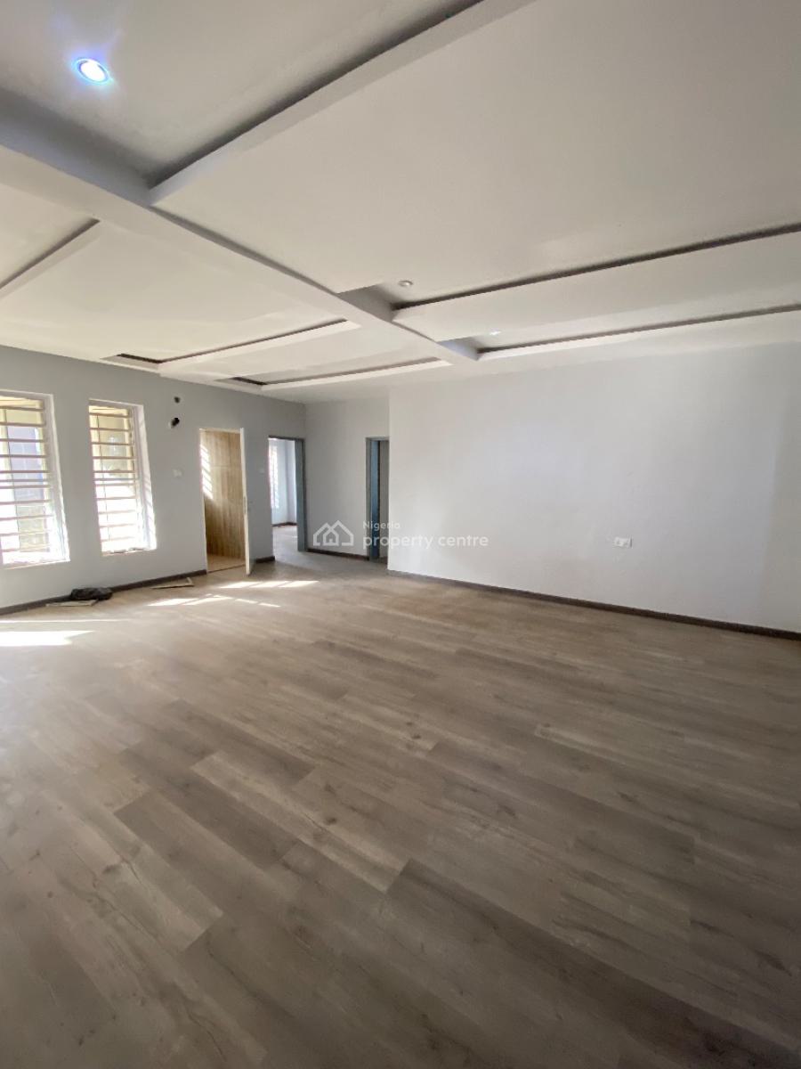 Standard 2 Bedroom Apartment with Visitors Toilet and Balcony, Along Sunnyvale Expressway, Galadimawa, Abuja, Flat / Apartment for Rent