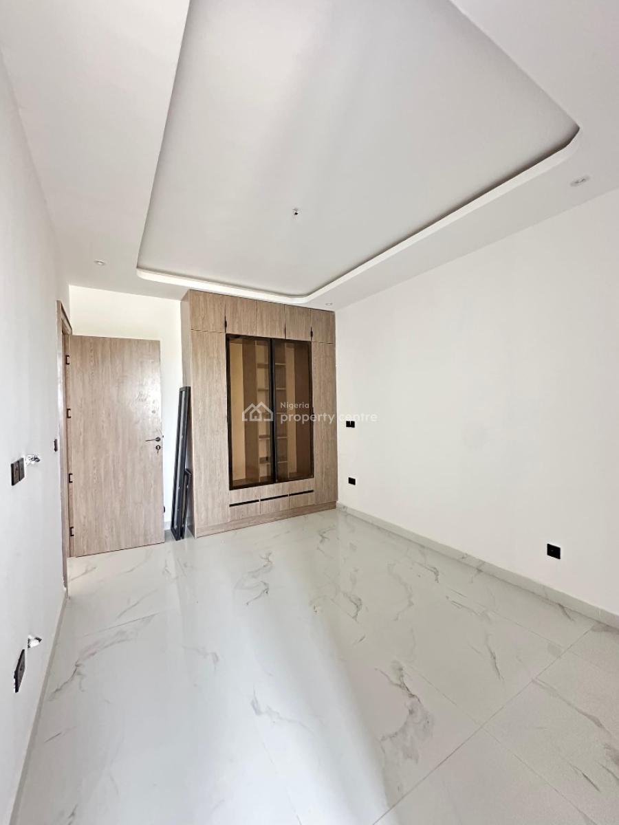 Luxuriously Finished 2 Bedroom Apartment, Off Freedom Way, Lekki Phase 1, Lekki, Lagos, Flat / Apartment for Sale