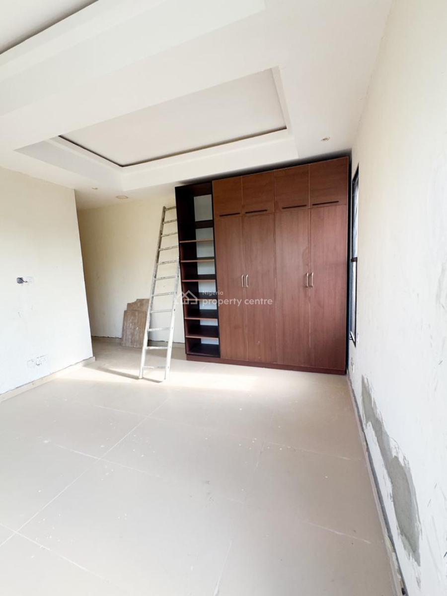 Aesthetically Pleasing 2 Bedroom Apartment with a Bq, Victoria Island (vi), Lagos, Flat / Apartment for Sale